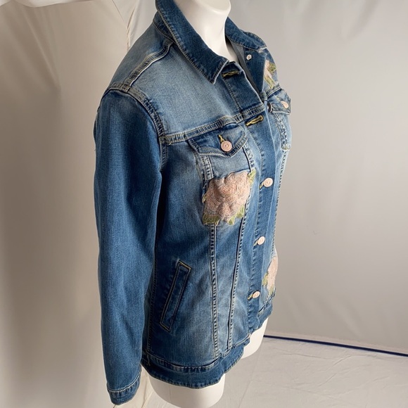 Lularoe Jaxon medium wash blue fitted denim jacket with pink roses - Picture 2 of 14